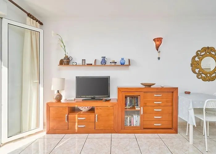 Sea View Capistrano Апартаменты *