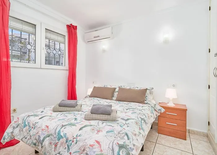 Sea View Capistrano Апартаменты Нерха